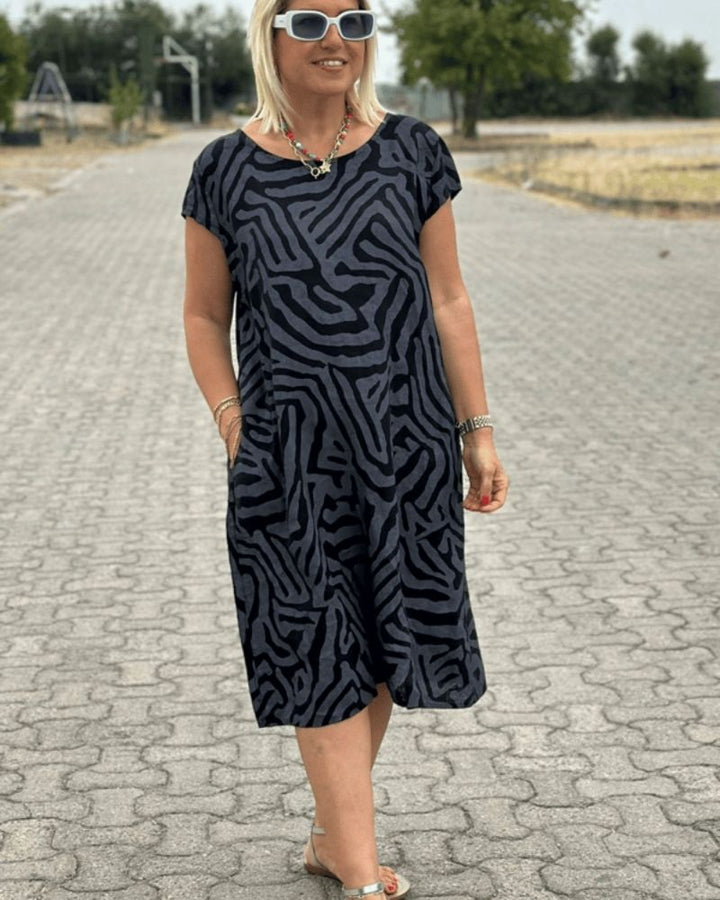 Nelia™ – Summer Dress with Round Neckline and Lovely Print