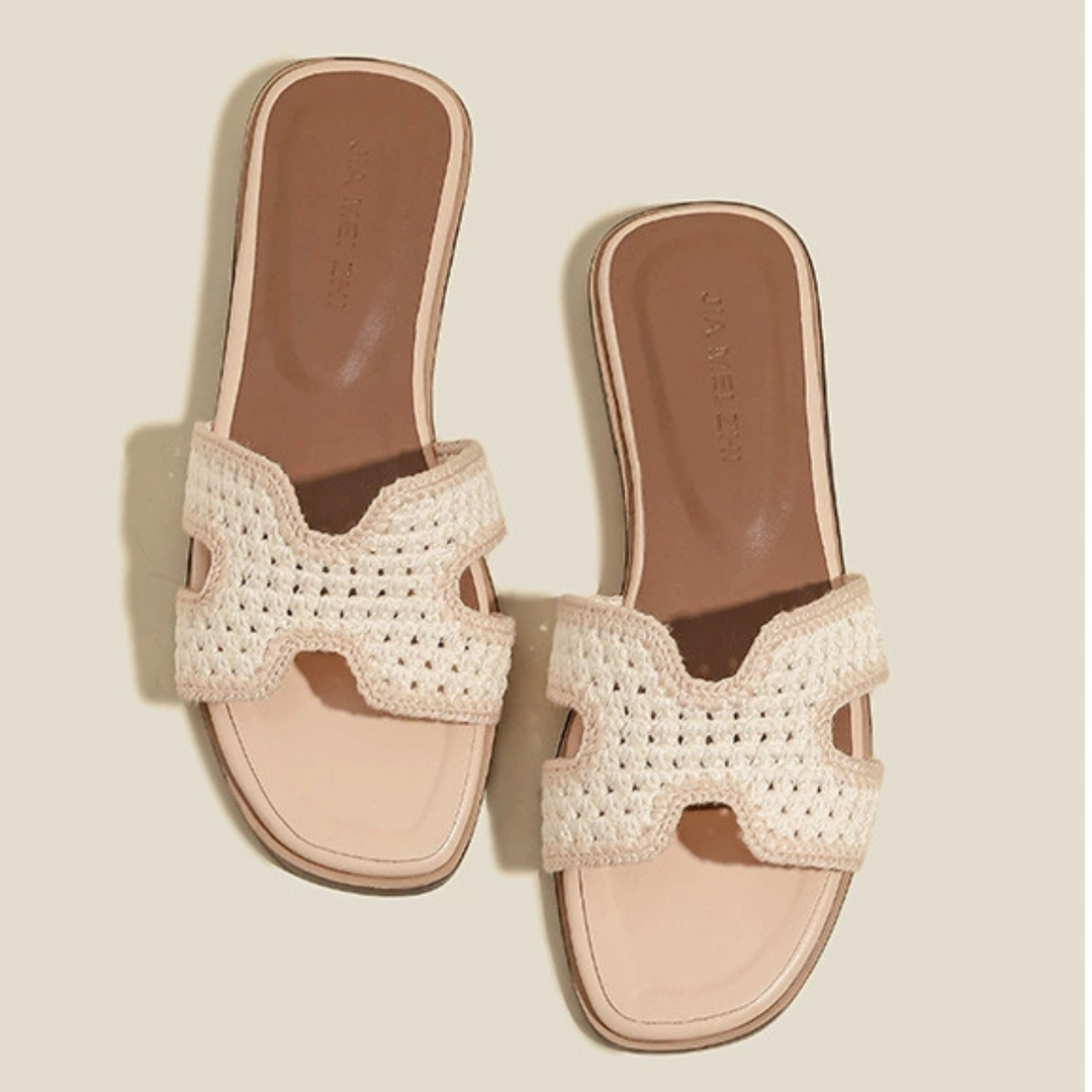 Élise Raphia™ | Elegant Sandals