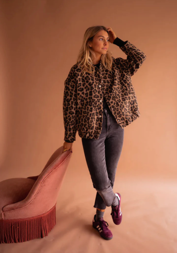 LÉONA™ | La veste bomber léopard